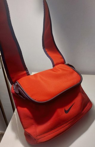 Riñonera bandolera Nike vintage 1990 nuevecita