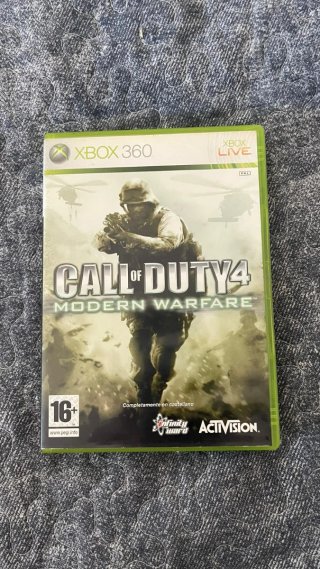 Call of Duty 4: Modern Warfare (Xbox 360)