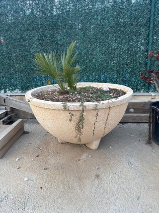 Jardinera Redonda de Piedra