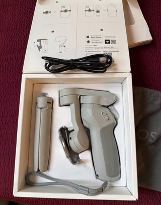 Estabilizador DJI Osmo Mobile 4 SE