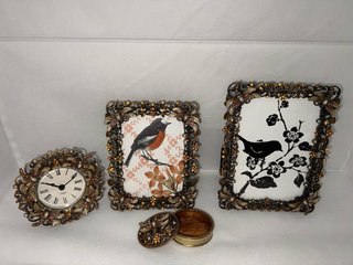 Conjunto Vintage: Marcos, Reloj y Pastillero