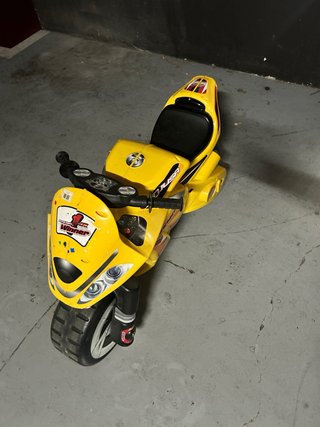 Moto de juguete para niños