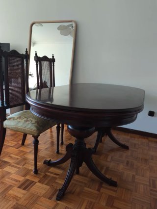 Mesa de comedor de madera 180x90 4 sillas