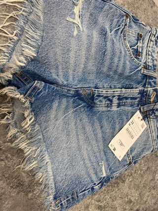 Pantalón corto vaquero Zara