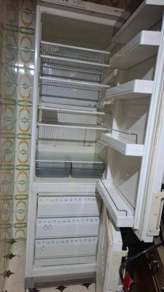 Nevera blanca de gran capacidad
