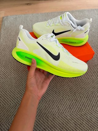 Zapatillas Nike Vomero 18 Verdes