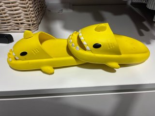 Chanclas de Piscina para Niño Talla 32