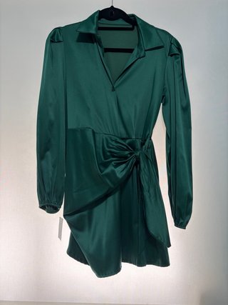 Vestido Verde con Nudo