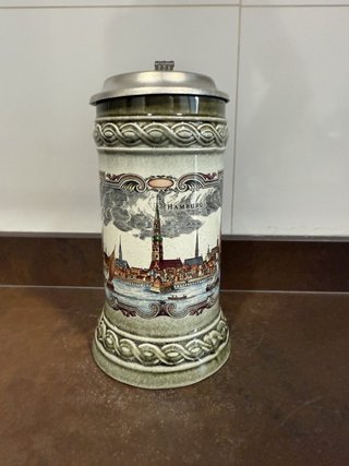 Jarra souvenir de Hamburgo de gres Gerz