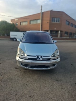 Peugeot 807 2008