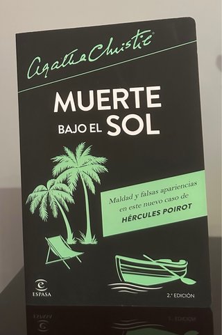 Muerte bajo el sol