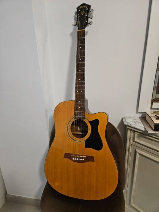 Guitarra Ibañez Electroacústica