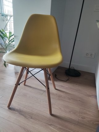 Silla de comedor estilo nórdico