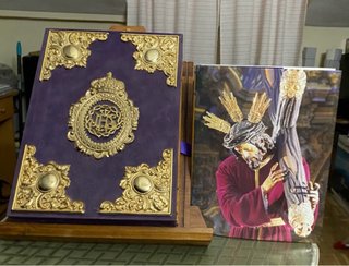 Obra enciclopédica Nazarenos de Sevilla