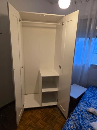 Armario Blanco de Dos Puertas