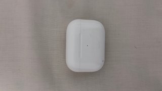 Auriculares inalámbricos blancos