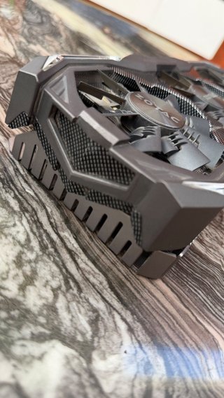 Tarjeta Gráfica ZOTAC GeForce GTX 1070 Ti AMP
