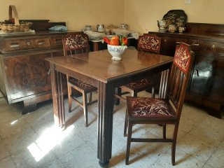 Mesa de Comedor Antigua con 6 Sillas