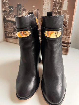Botines Michael Kors Negros