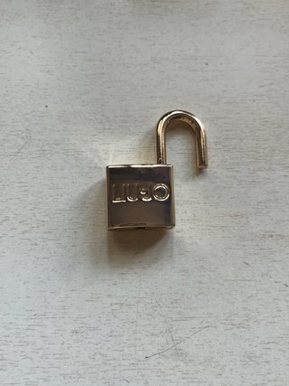 Ciondolo lucchetto Liu Jo dorato