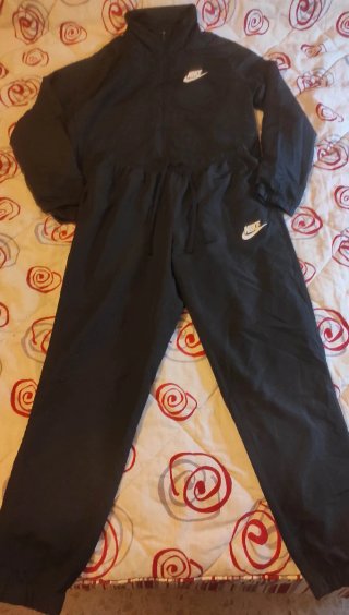 Chándal completo Nike Sportswear – Talla L (Negro)
