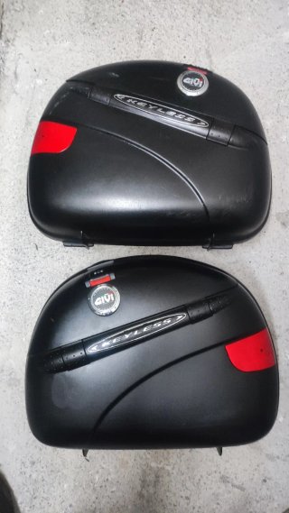 Maleta para Moto GIVI Keyless