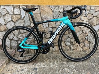 Regalo Bicicleta de Carretera Bianchi Oltre XR4