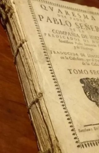 Libro religioso antiguo 1724