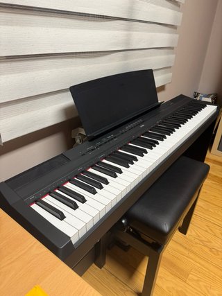 Piano Digital Yamaha P115 Negro