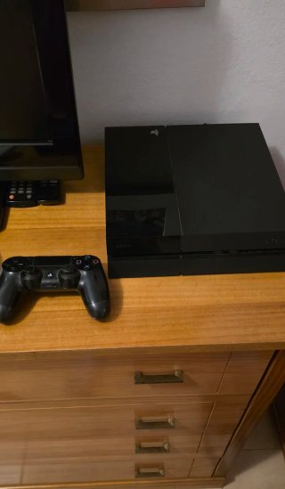 PS4 (PlayStation 4) 500GB