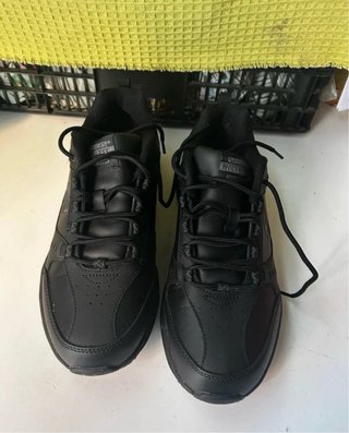 Deportivas Skechers Negras sin estrenar