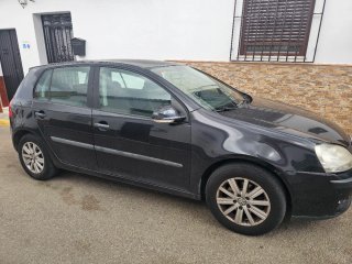 Volkswagen Golf 2004