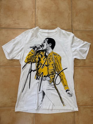 Camiseta Freddie Mercury.
