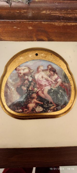 Porcelana capodimonte cuadro pan de oro