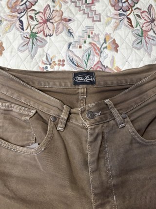 Pantalón Fake Gods Marrón
