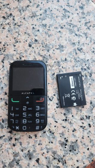 Teléfono Móvil Alcatel Negro