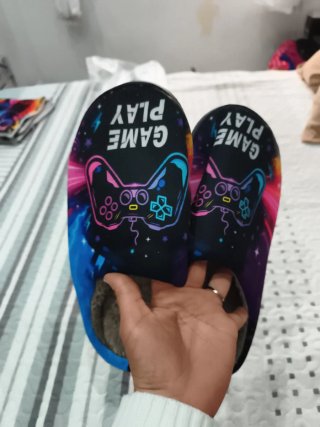 Zapatillas de estar por casa Game Play