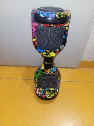 Hoverboard con diseño estampado