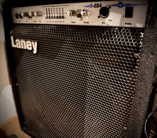 Amplificador de Bajo Laney RB4 160W