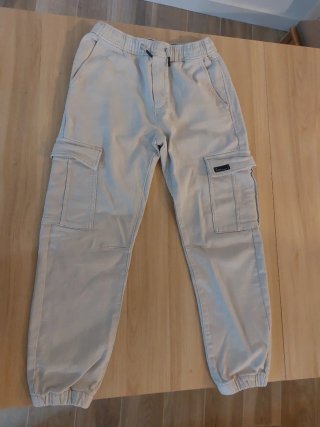 Pantalón Cargo Beige talla 11-12, 152cm