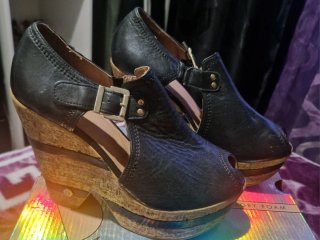 Sandalias de cuña negras