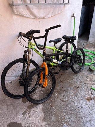 Lote de 2 bicicletas: BMX y Rockrider