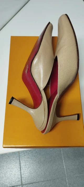 Zapatos de tacón El Caballo beige Talla 40