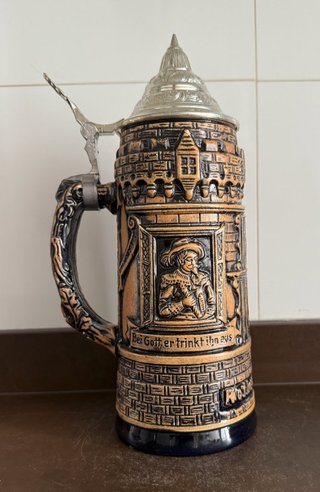 Jarra de Rothenburg ob der Tauber en relieve