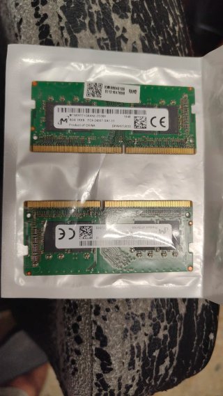 2 Módulos RAM Micron 8GB DDR4
