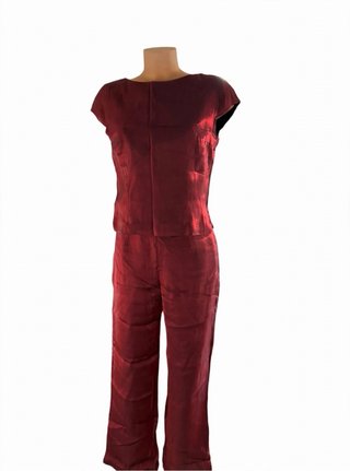 Traje de ceremonia rojo