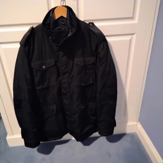 Chaqueta Impermeable Cortefiel azul marino XXL.