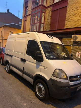 Furgoneta Opel movano