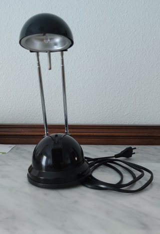 Lámpara/Flexo de mesa estudio negra y plateada