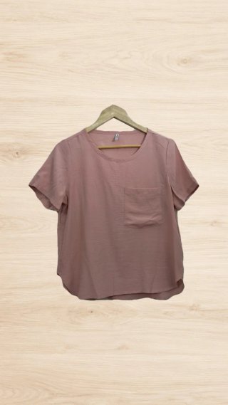 Camiseta Rosa Stradivarius Bolsillo Frontal